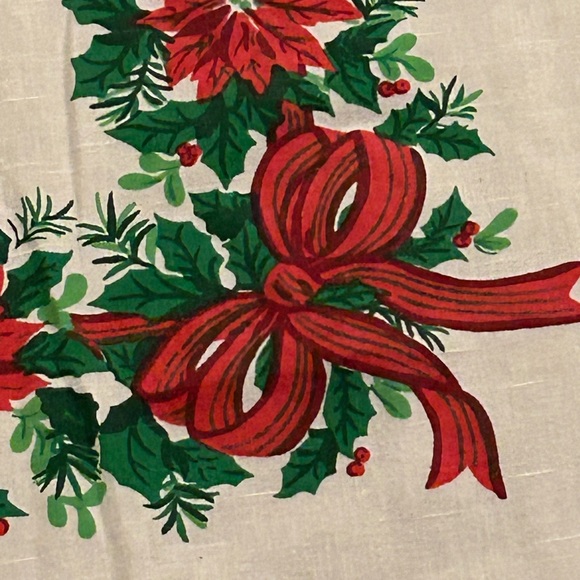 Vintage, Christmas, Tablecloth - Picture 3 of 6